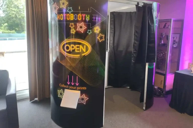 Neon Photo Booth Hire Greater London | Neon Photo Booth Hire